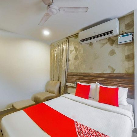 Serenity Inn Chennai Bagian luar foto
